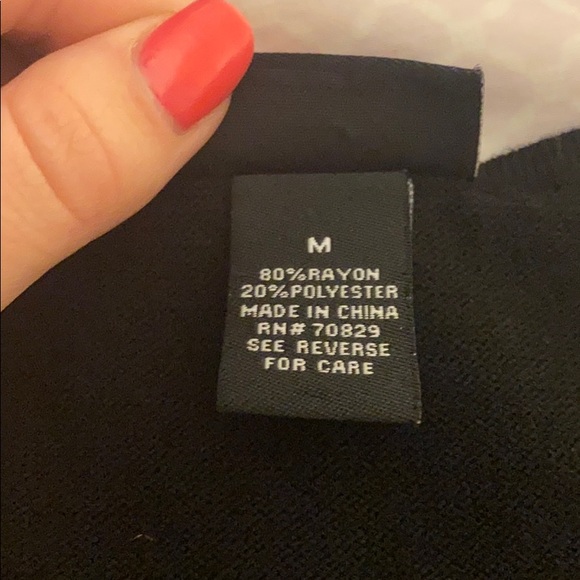 Crop top - Picture 4 of 4